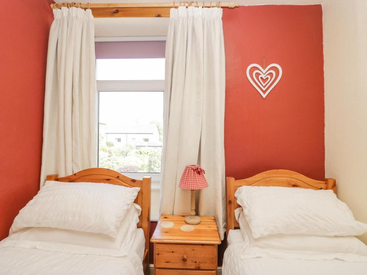 Beech Cottage Улверстон Экстерьер фото